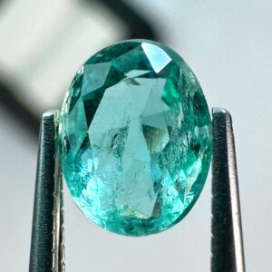 Natural Emerald  0.69 ct - RARE