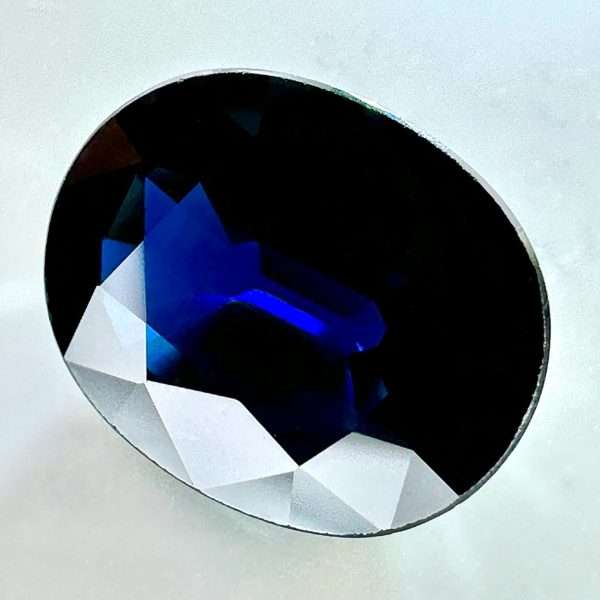 Buy natural blue sapphire - With certificate - Jamel Gems