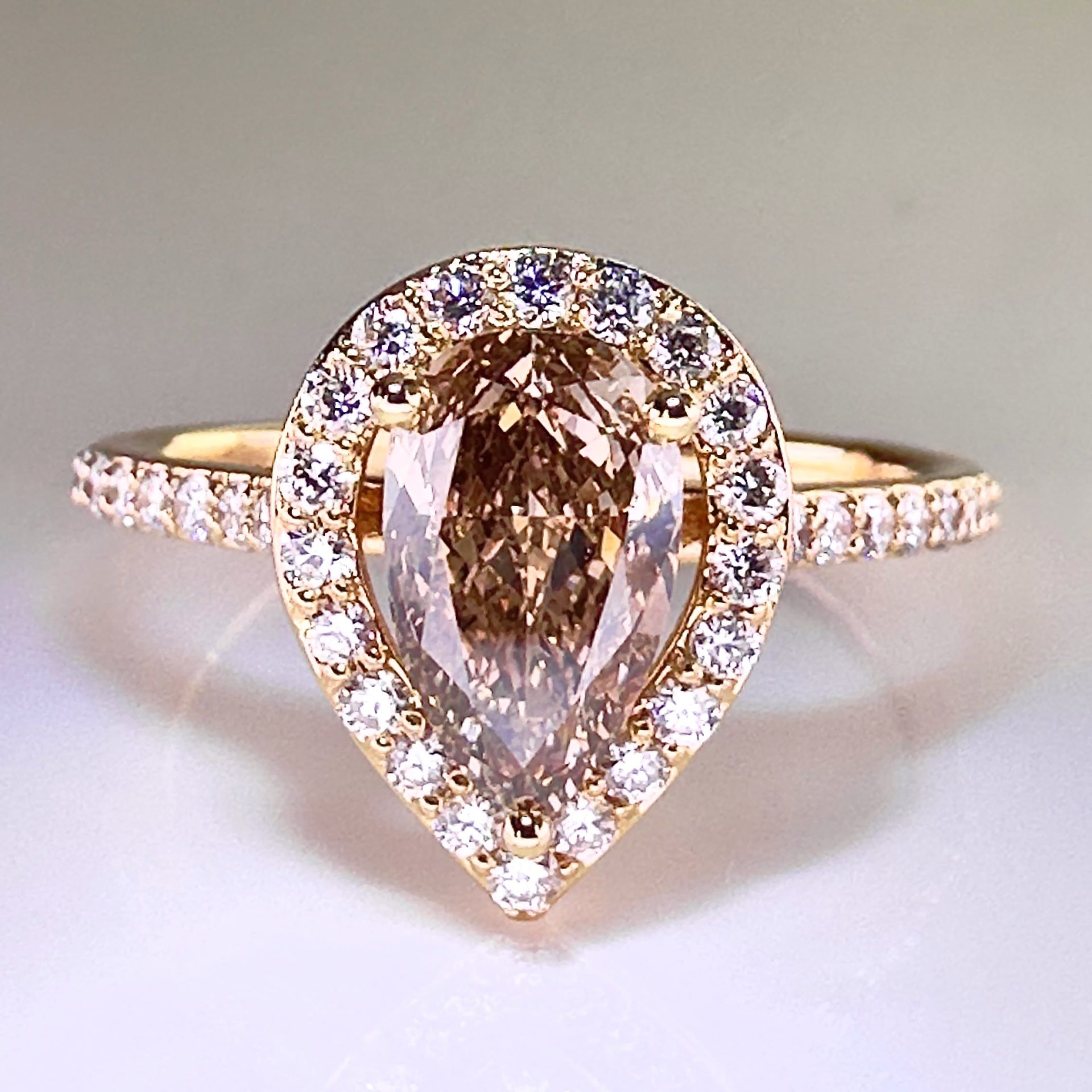 18K Yellow Gold Ring with 1.27 ct Natural Fancy Yellowish Brown VVS2 Diamond & VS Diamonds, ALGT Certified