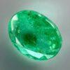 0.91ct natural emerald from Zambia with an elegant oval shape and a beautiful green hue.