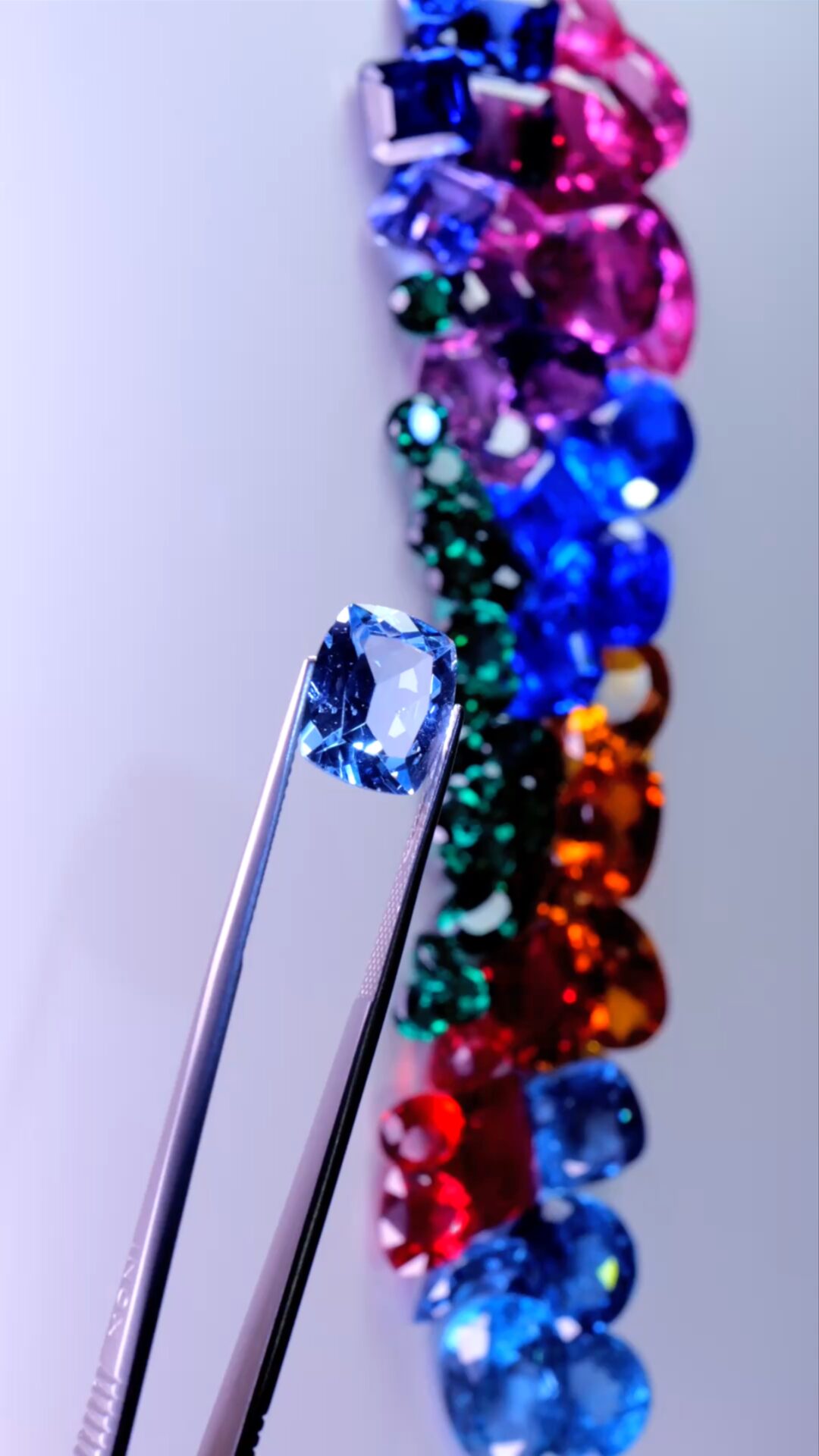 Online gemology training